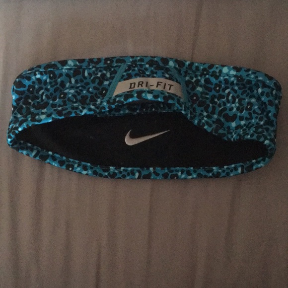 Nike dri-fit running head band. - Picture 3 of 3